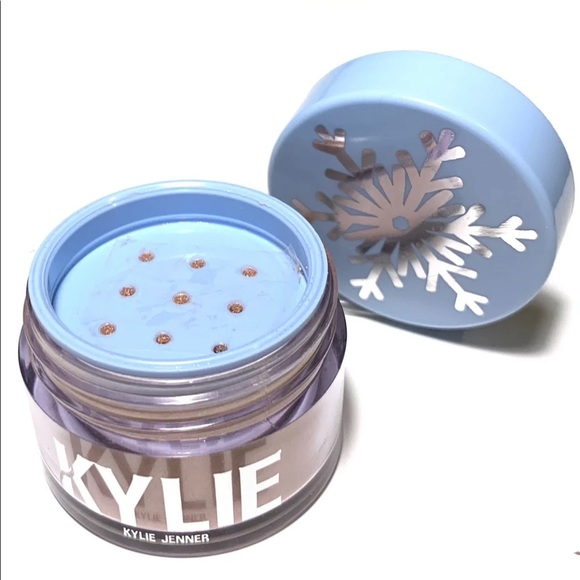 NEW & SEALED Kylie Ultra Snow Loose Powder Highlighter in MERRY BRIGHT Rare - Picture 2 of 3
